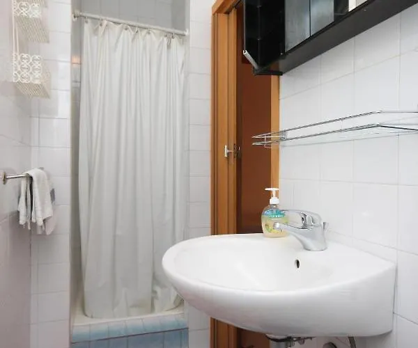 With Parking Space - 6784 מאקרסקה