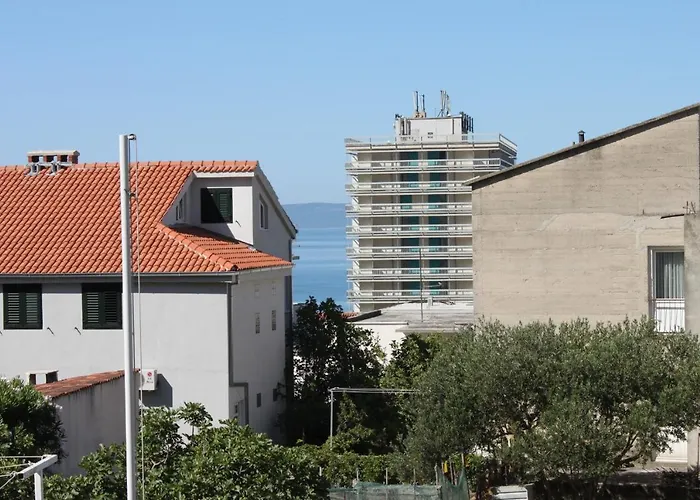 With Parking Space - 6784 דירה מאקרסקה