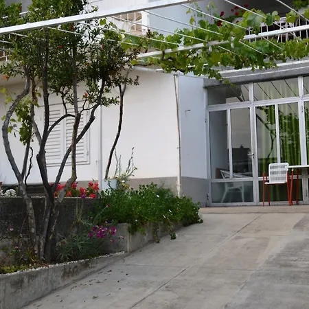 Διαμέρισμα With Parking Space - 6784 *