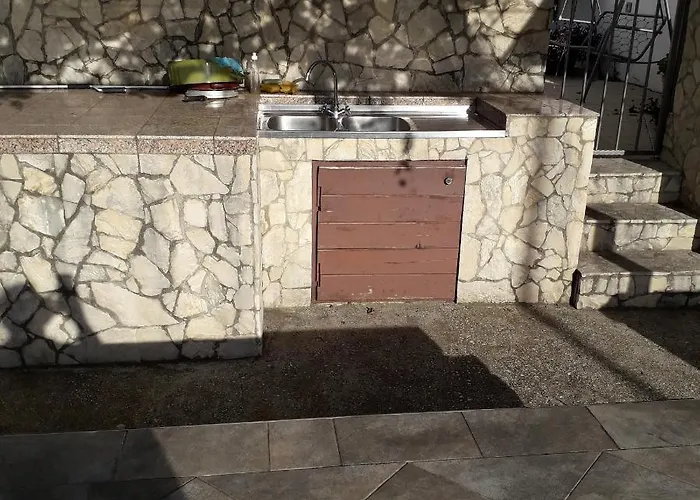 Daire With Parking Space - 6784 *