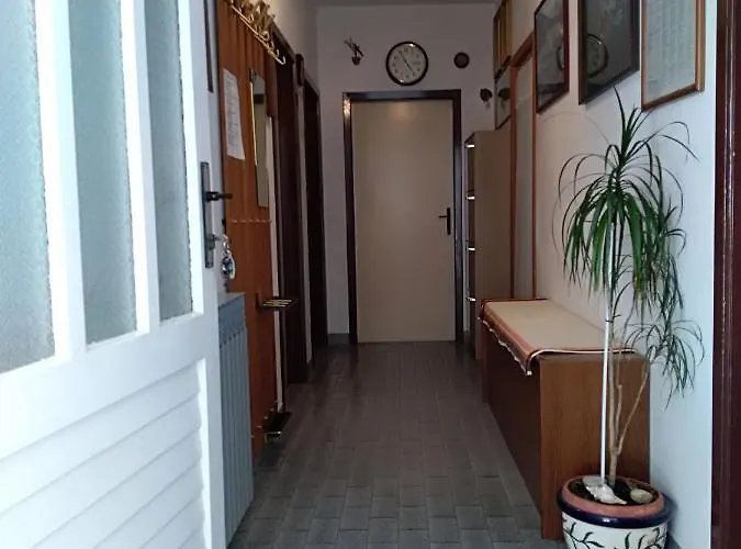 Apartment With Parking Space - 6784 Makarska