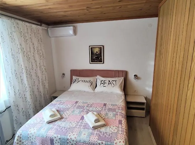 With Parking Space - 6784 * Makarska